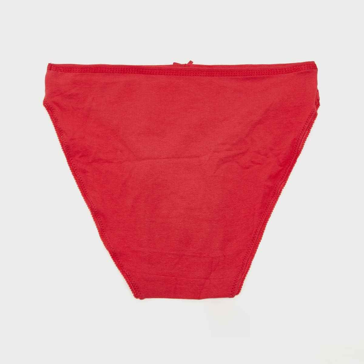 ملابس داخلية من سبلاش للسيدات تتميز بخامة ناعمة ومريحة للاستخدام اليومي، مع قصّة ثابتة ونفاذية جيدة للهواء. تأتي القطعة بتصميم متعدد الألوان 