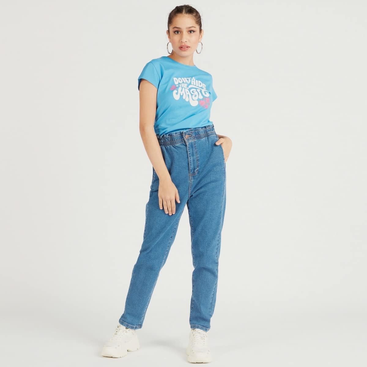 Splash Printed T-Shirt For Women,Classic crew neckline for versatile styling.