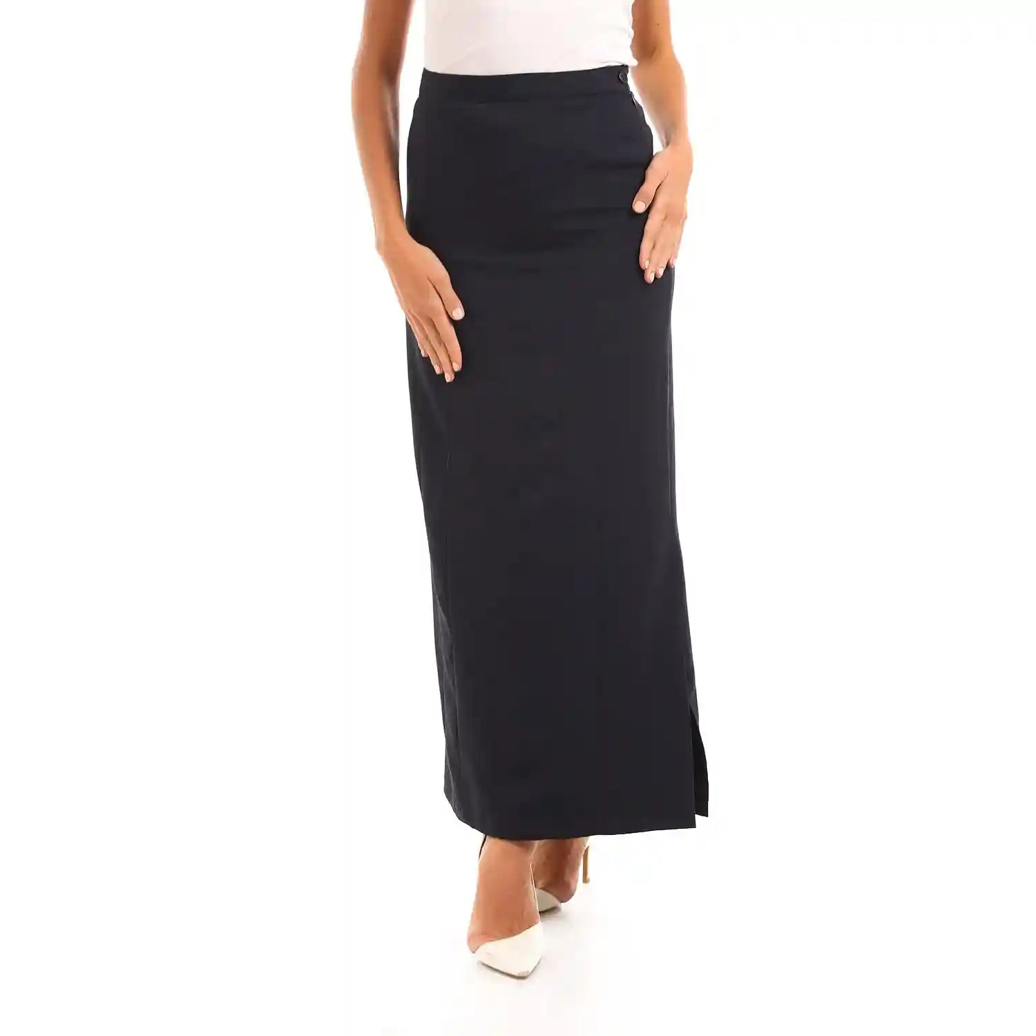 esla_Straight Fit Solid Maxi Skirt_Dark Blue - Safqqa Egypt