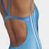 استمتعي بالراحة والثقة داخل الماء مع مايوه أديداس للنساء. مصنوع من قماش عالي الجودة يجف بسرعة ويوفر مرونة ممتازة ودعماً مثالياً أثناء السباحة أو الأنشطة الشاطئية