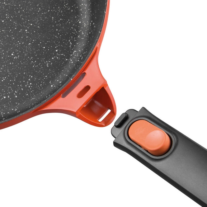 BergHOFF Frying Pan with Detachable Handle Red - Safqqa Egypt