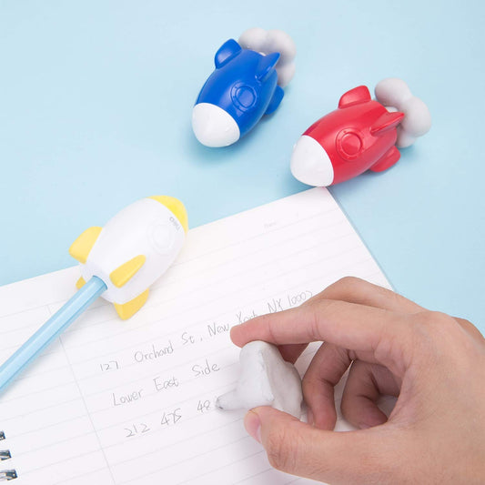 مبراة ملونة على شكل صاروخ من Deli School Supplies 