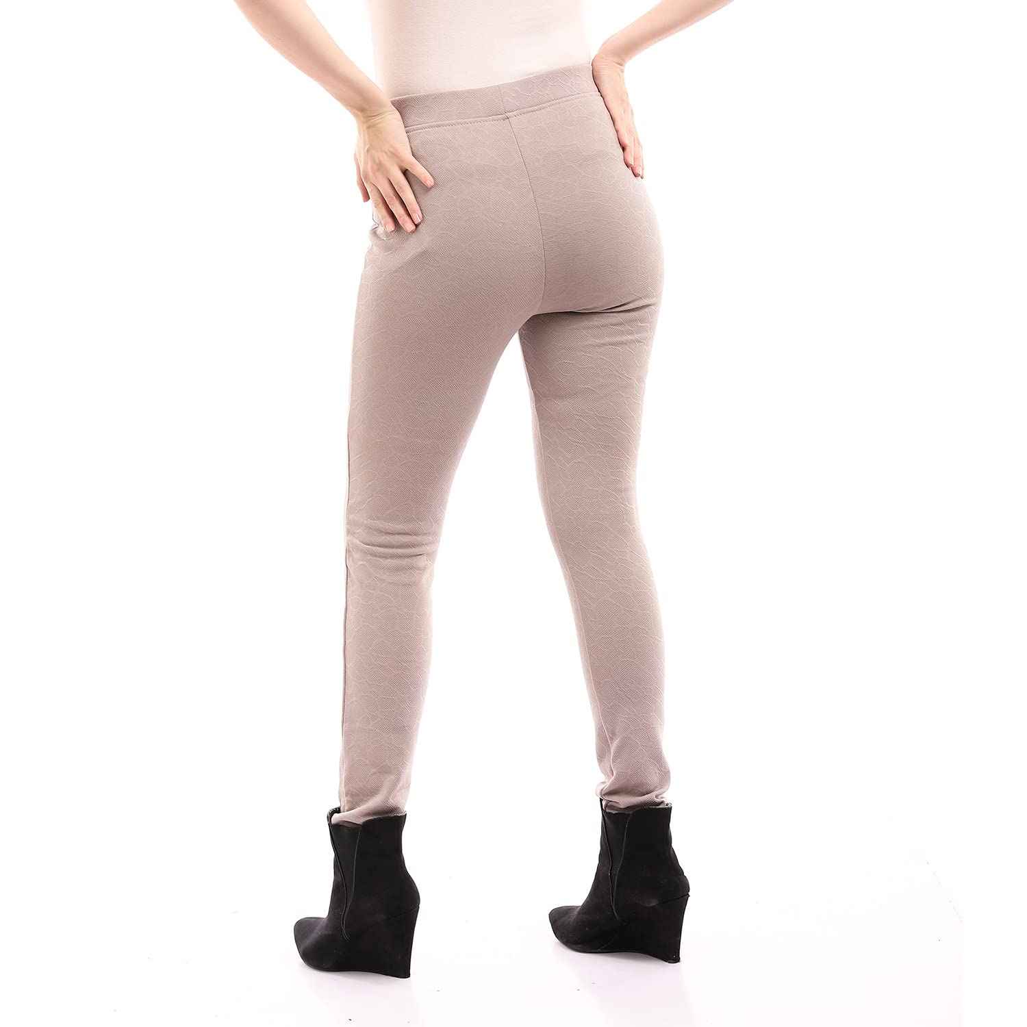 esla_Self Pattern Slip On Comfy Leggings_Café au lait_size 6 - Safqqa Egypt