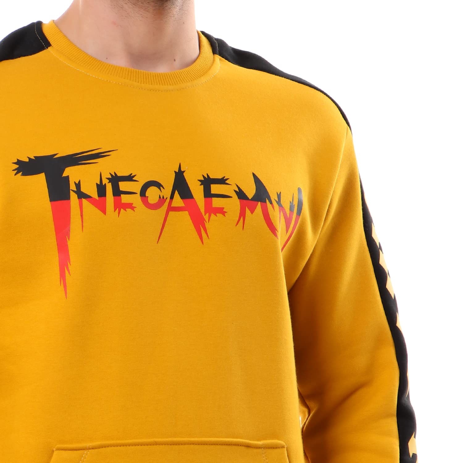 White Rabbit Sweatshirt For Men,Relaxed fit suitable for all-day wear.