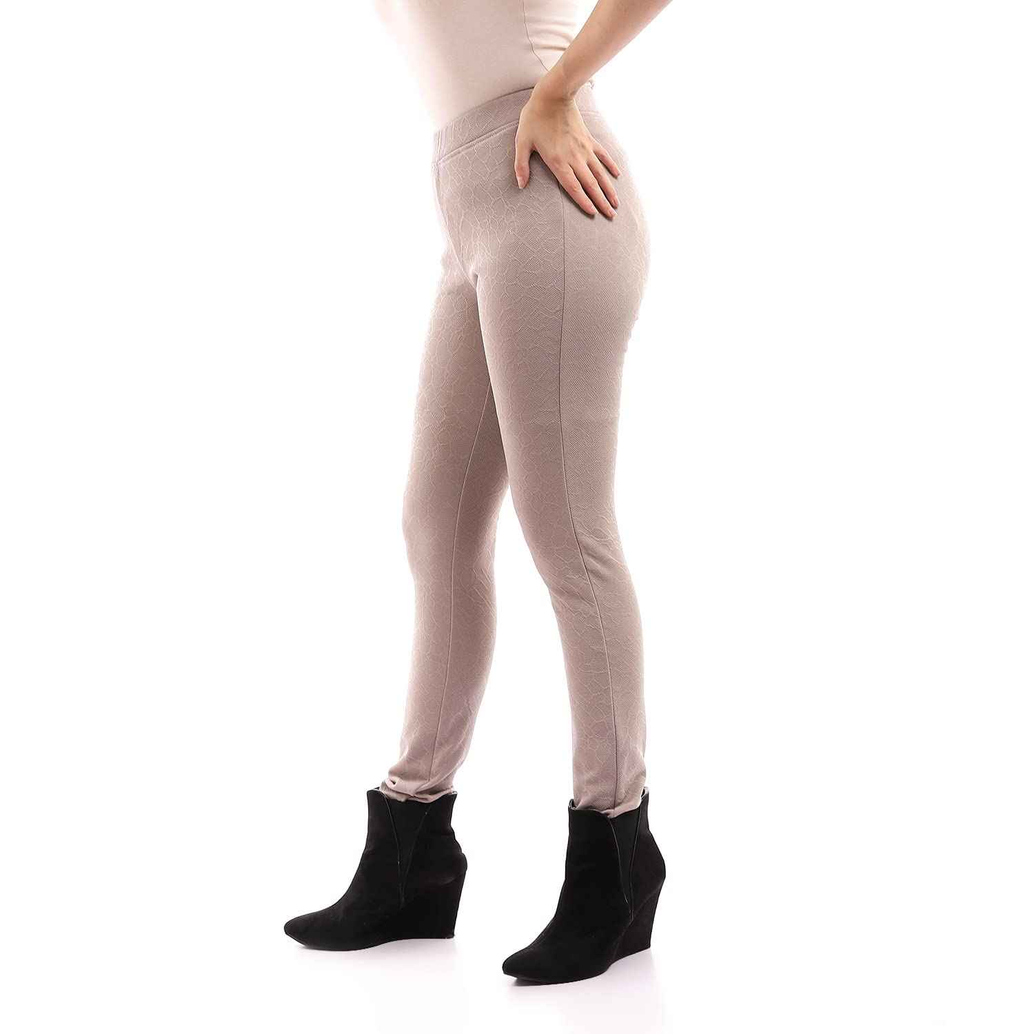 esla_Self Pattern Slip On Comfy Leggings_Café au lait_size 6 - Safqqa Egypt