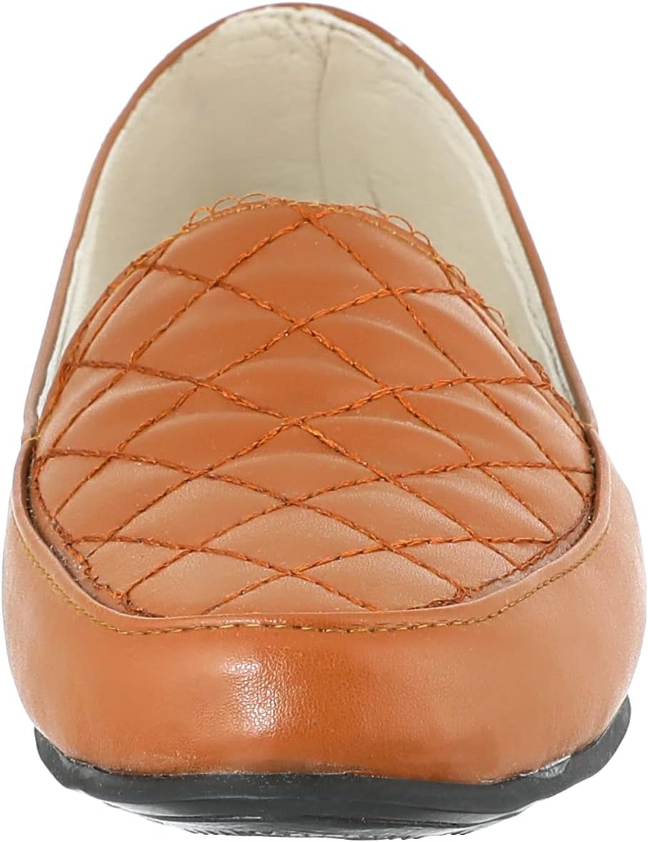 أحذية البرائم للنساء تجمع بين الأناقة والراحة والمتانة. مصممة للمرأة العصرية، توفر تناسباً مثالياً للاستخدام اليومي، النزهات أو المناسبات شبه الرسمية. – Safqqa Egypt