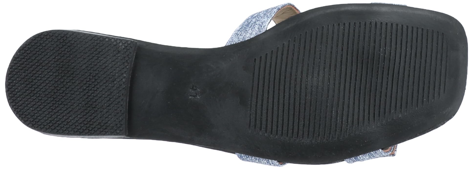 حذاء SOUL 2 SOLE المسطح للنساء. تم تصميم هذا الحذاء للاستخدام اليومي، حيث يوفر شعورًا ناعمًا ومريحًا، مما يجعله مثاليًا للمنزل أو الخروجات اليومية أو المهمات الخفيفة. ا – Safqqa Egypt