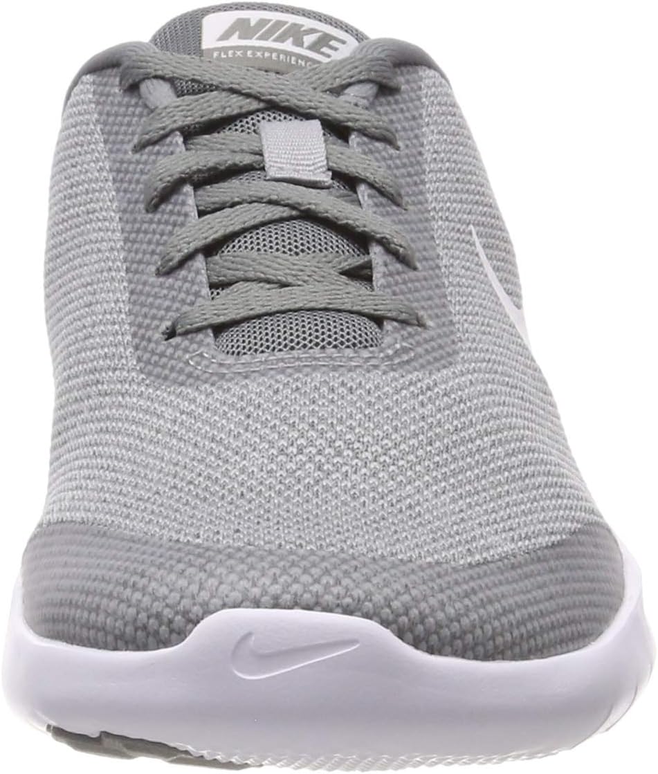 Nike Women’s Low-Top Sneakers – Comfortable and Stylish