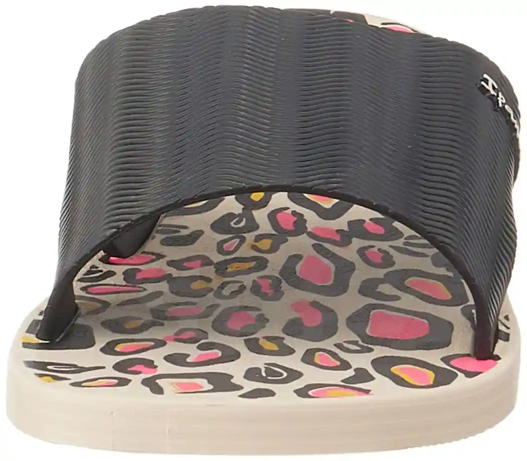 Ipanema Printed Flip-Flop For Women,Durable sole suitable for indoor and outdoor use.