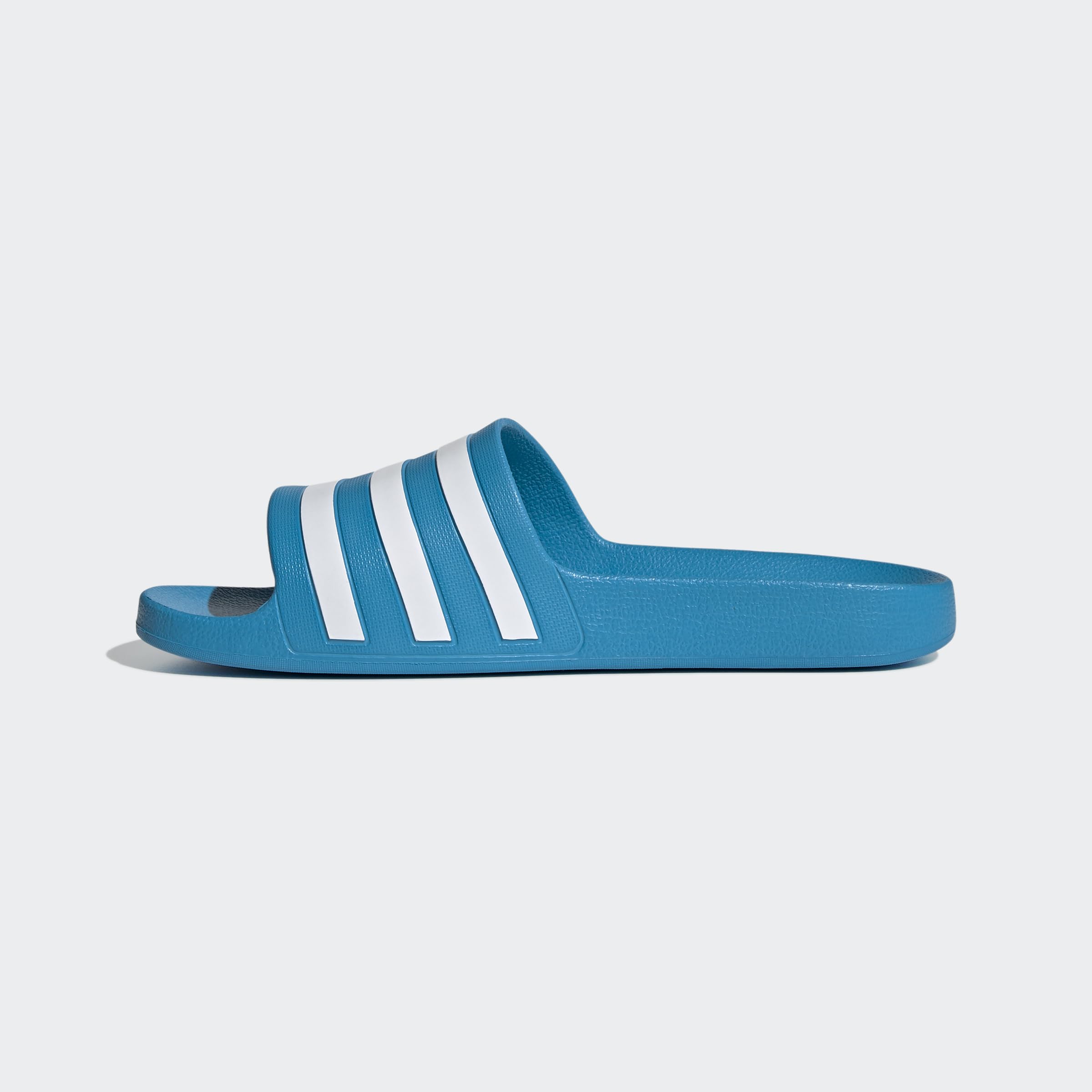 Adidas Slipper For Men Ideal for casual, indoor, or outdoor use