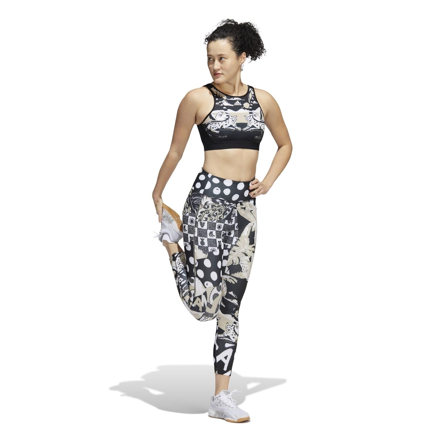 Adidas LS FARM B HA0063 Women’s Training Bra – Light Support, Black