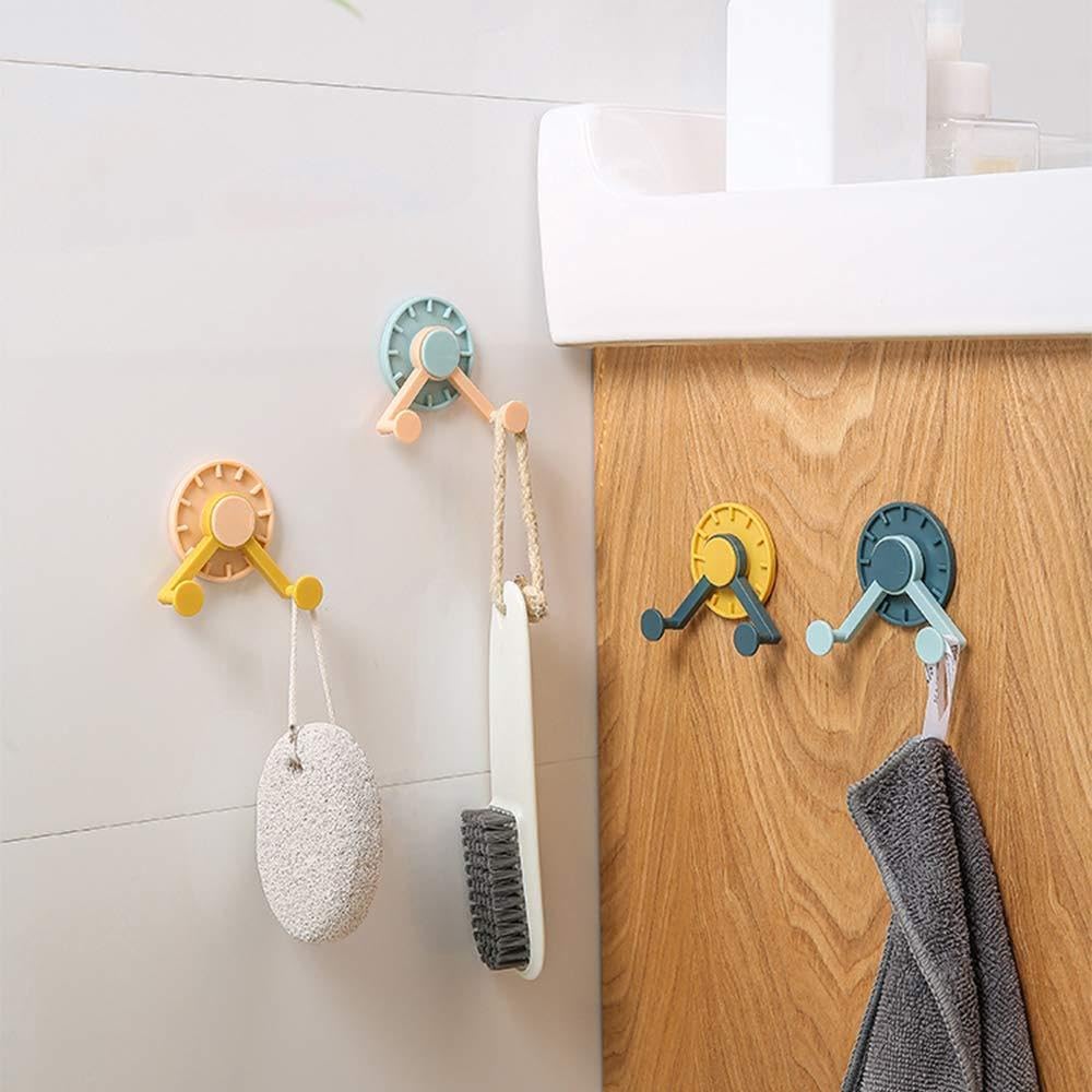 خطافات حائط لا تترك بقايا مع حامل للباب الخلفي - تصميم مستوحى من الساعة - مجموعة 4 قطع - خيارات ألوان متنوعة 7.3 × 5 سم 