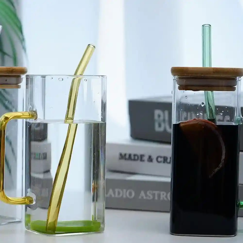 كوب زجاجي مربع من برايم شوب مع مقبض وغطاء خشبي – منتج فاخر متعدد الاستخدامات ومحكم الإغلاق لتجربة شرب استثنائية (عبوة من قطعة واحدة) – Safqqa Egypt