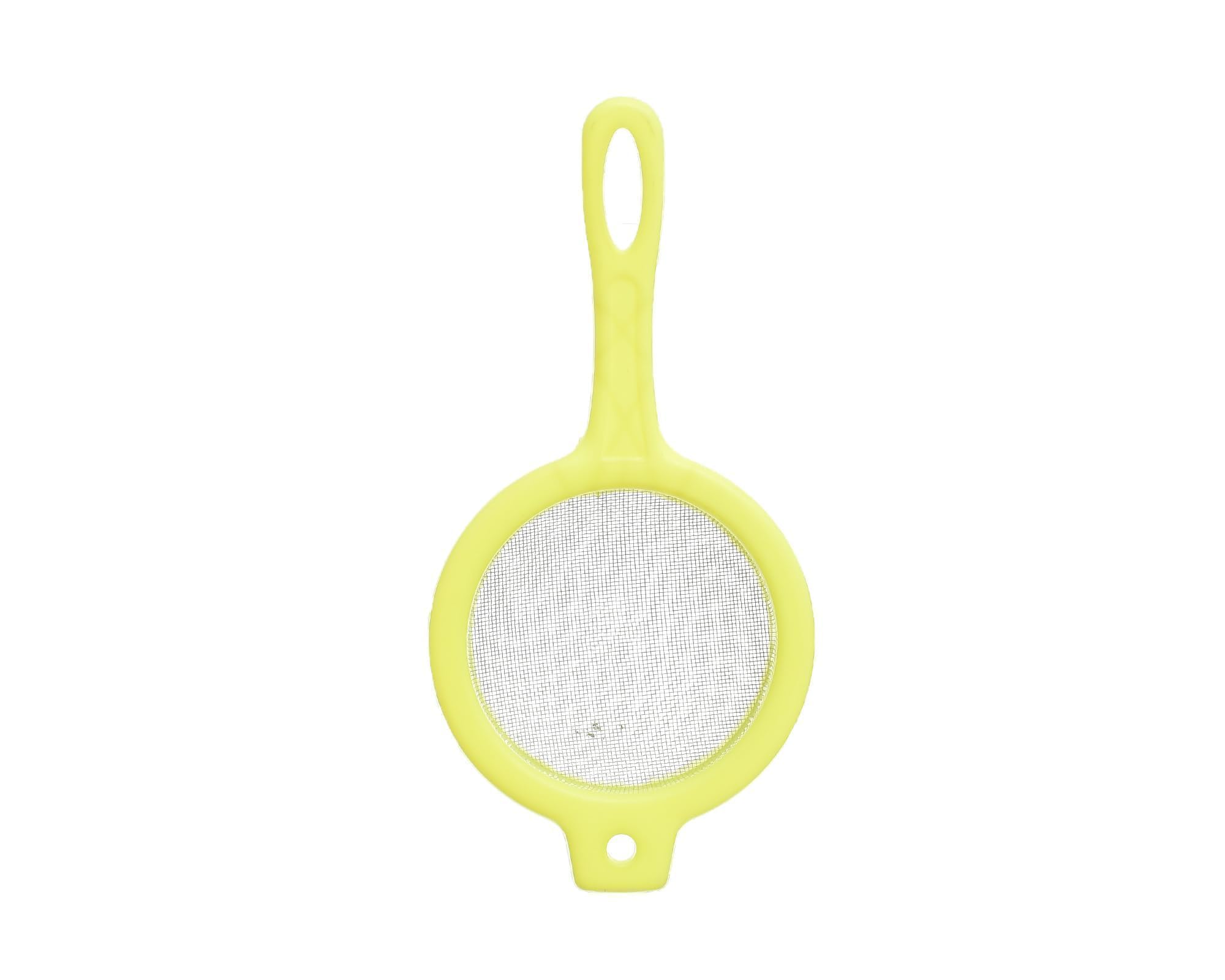 Generic Plastic Medium Strainer With Plastic Handel And Easy To Use For Kitchen • Ideal for straining vegetables, fruits, and pasta - Safqqa