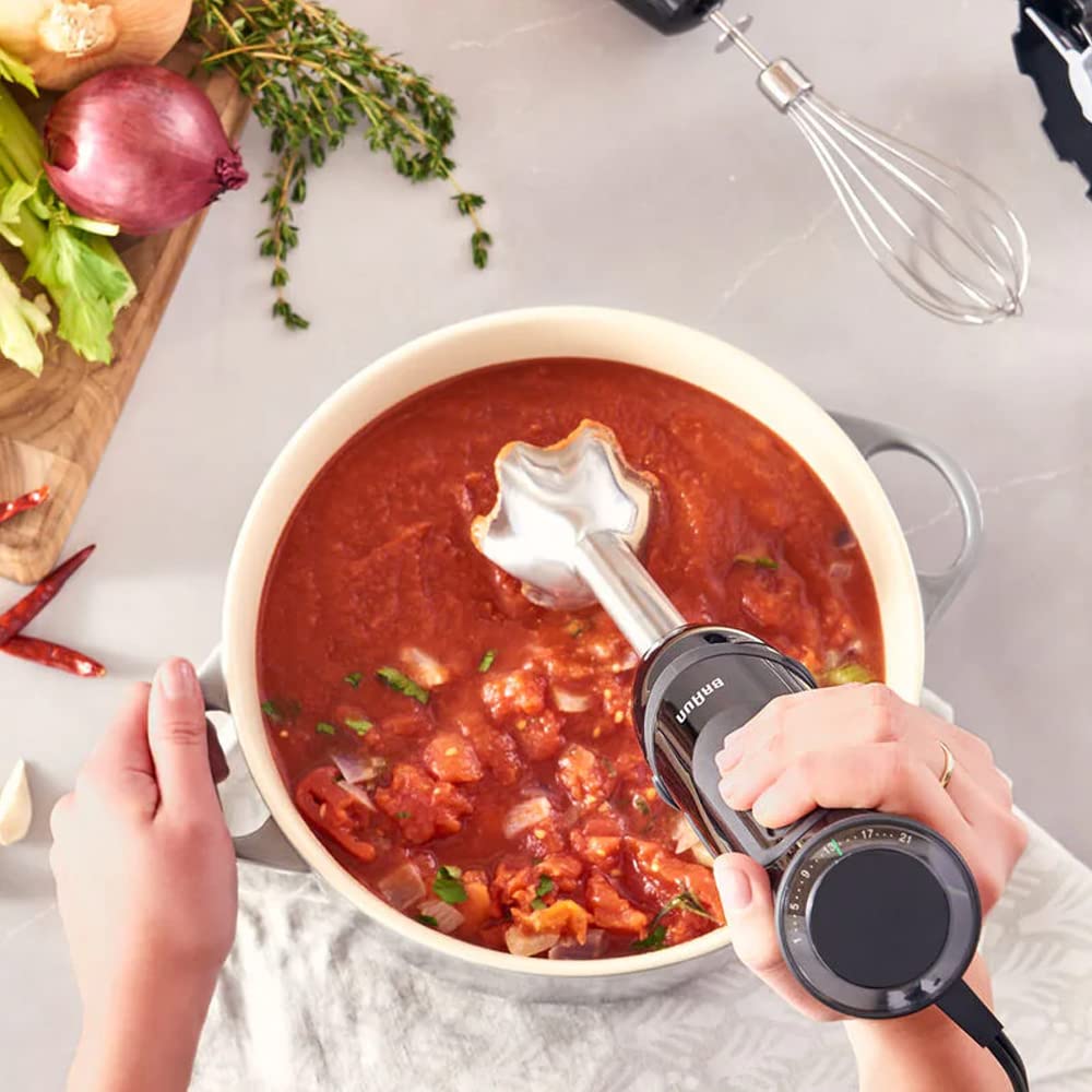 Braun MultiQuick 5 Vario Hand Blender 1000W with 500ml Chopper, Whisk, Beaker, Spray Control & PowerBell Plus – 21-Speed MQ5235 (Minor Scratches, Damage Box)