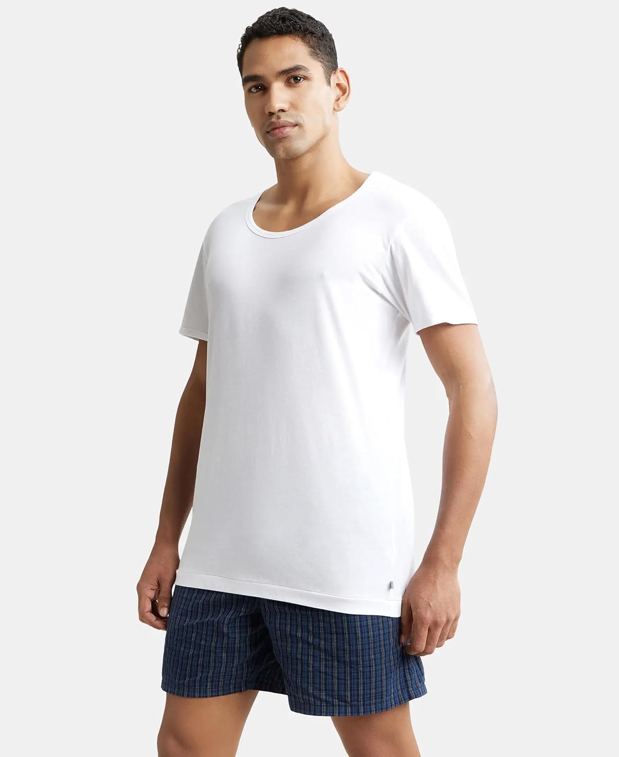 فانلة رجالي Jockey نص كم برقبة دائرية (عبوة 2 قطعة) – راحة يومية