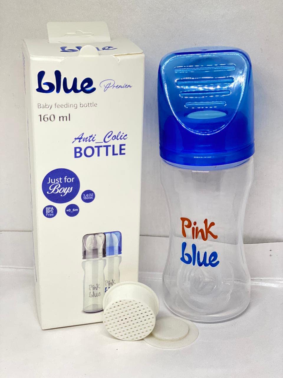 رضّاعة أطفال من Pink Blue بدون يدين (سعة 160 مل – لون أزرق) صُممت لتوفير تجربة تغذية آمنة ومريحة لطفلك. مصنوعة من مواد عالية الجودة وخالية من مادة الـBPA لضمان النظافة والمتانة