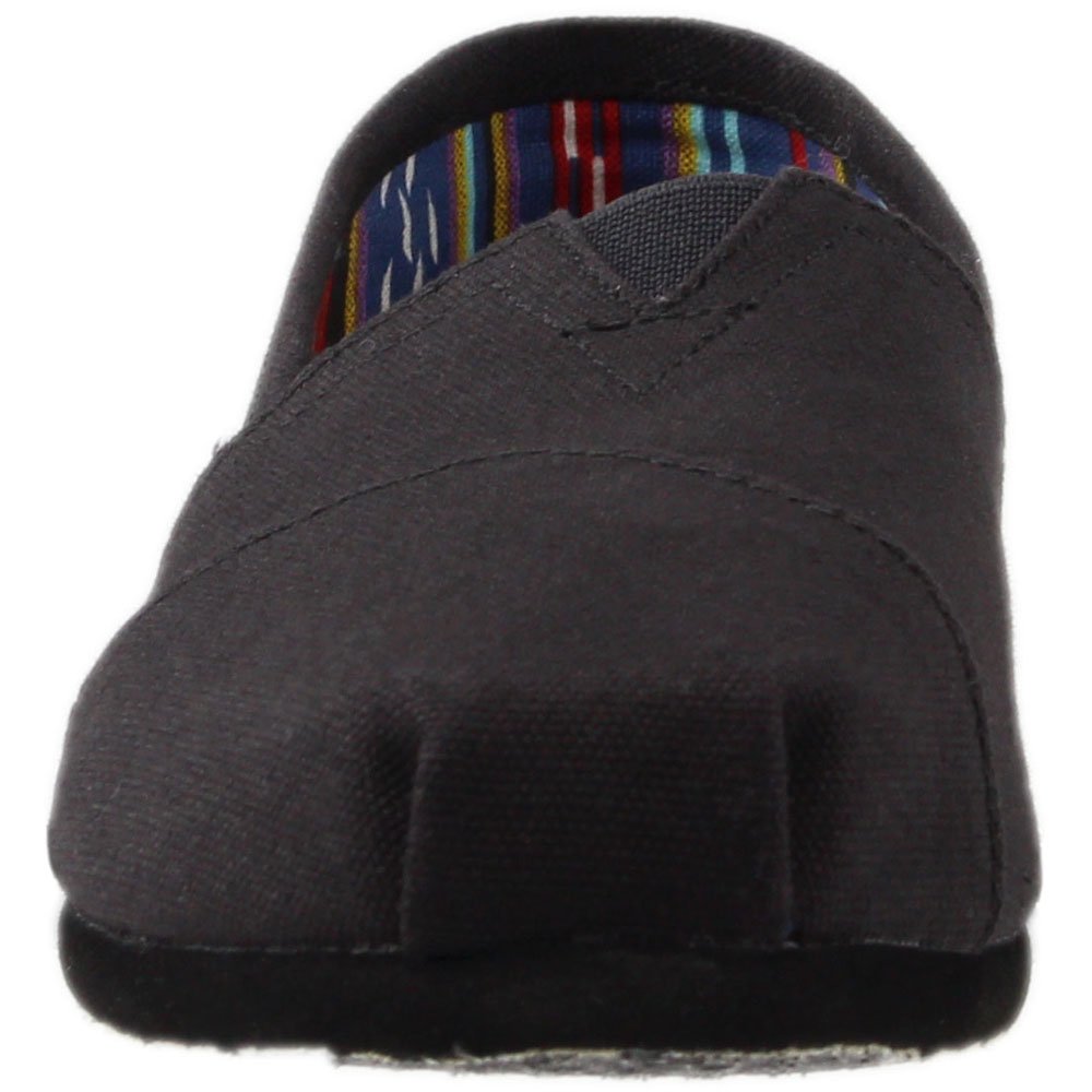 حذاء تومز – مريح وعصري للاستخدام اليومي