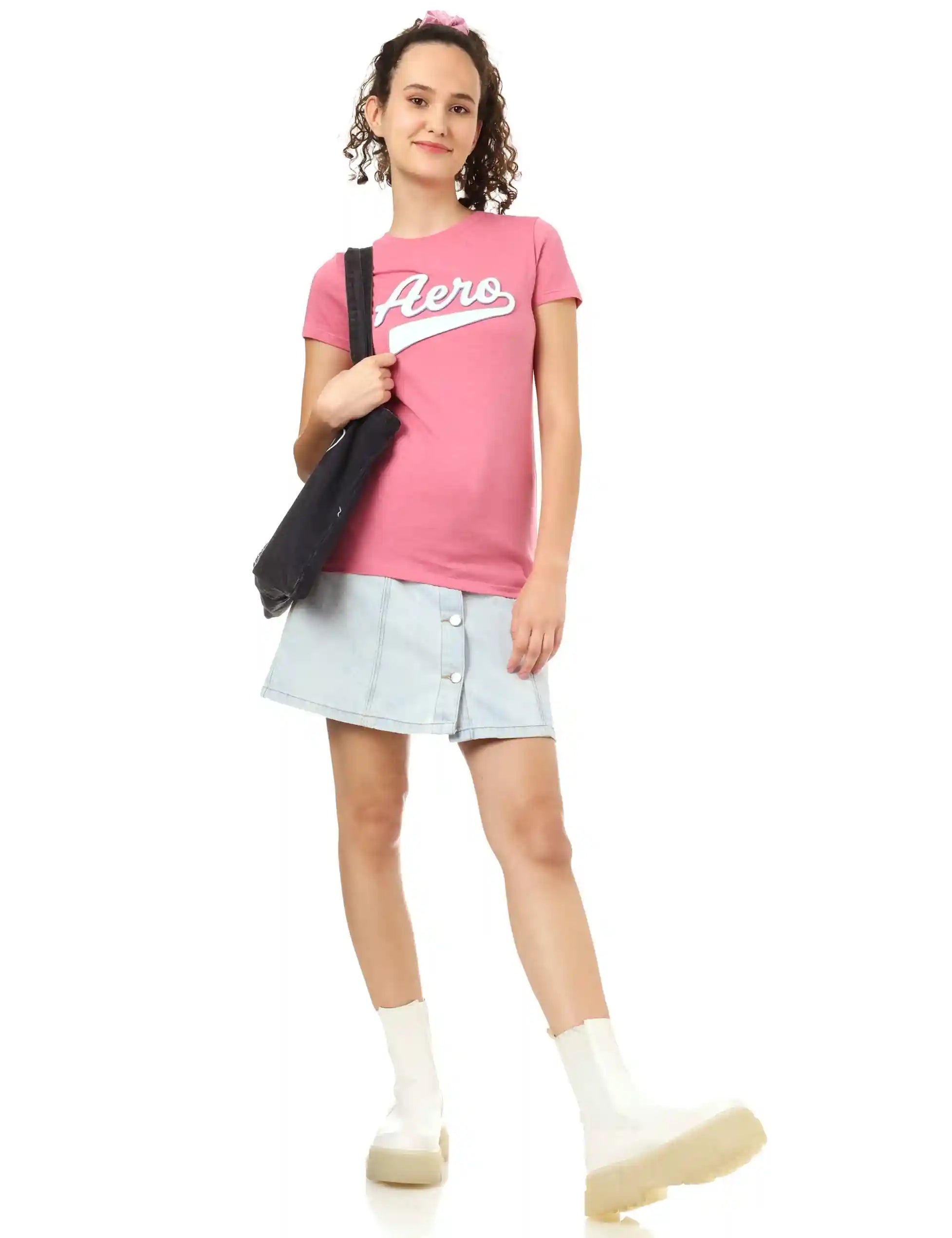 تيشيرت نسائي من أيروبوستال بنقشة متباينة بأكمام قصيرة – تصميم كاجوال مريح