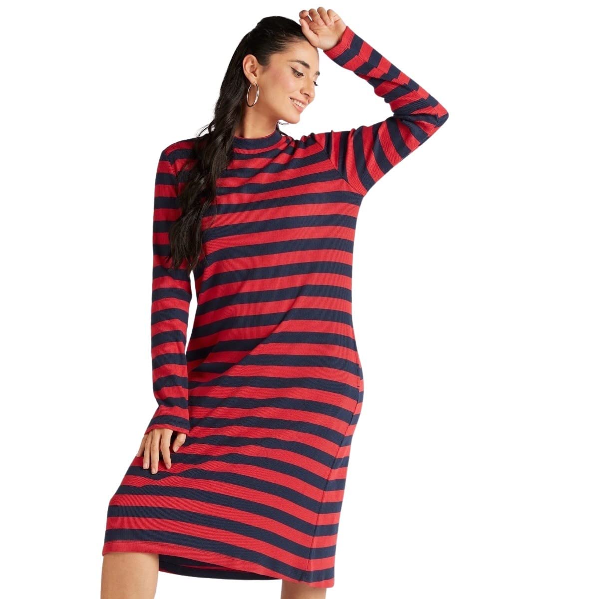 فستان من سبلاش للنساء هو فستان أنيق ومتعدد الاستخدامات صُمّم ليُضيف لمسة عصرية لخزانة ملابسك اليومية والمناسبات