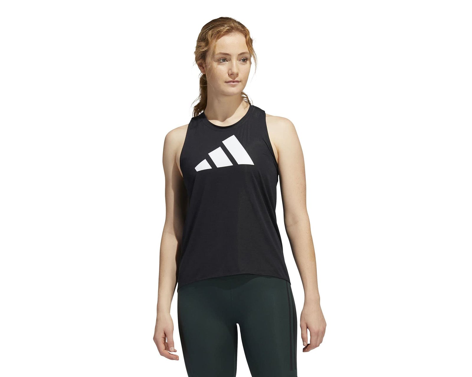 توب رياضي نسائي مزين بشعار أديداس و3 شرائط – مناسب للخروج والتمارين