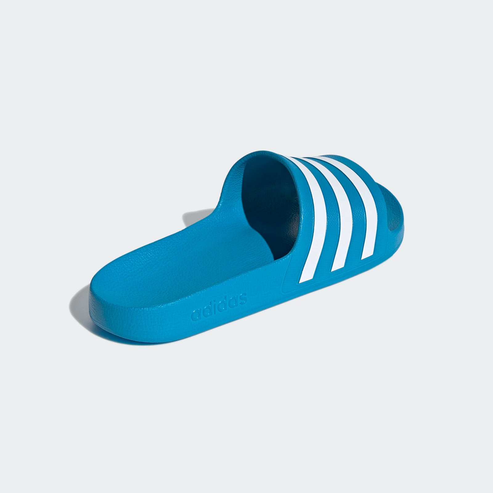 Adidas Slipper For Men Ideal for casual, indoor, or outdoor use