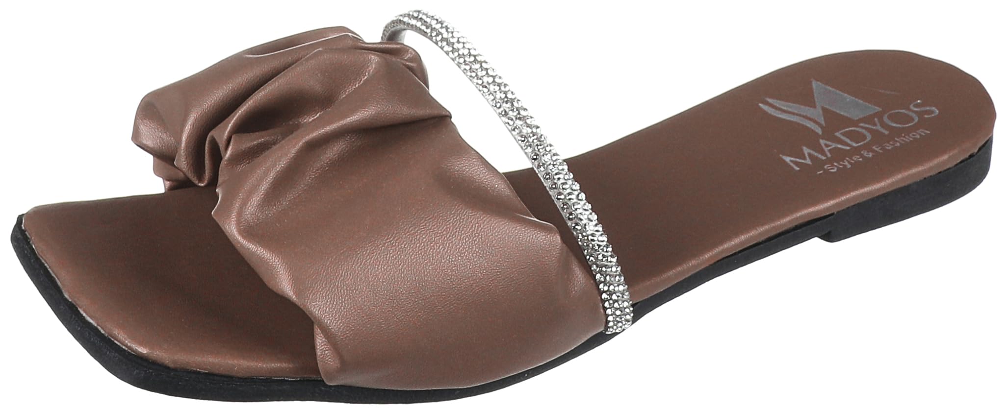 شبشب MADYOS للنساء هو حذاء مريح ومتعدد الاستخدامات، مناسب للاستخدام اليومي