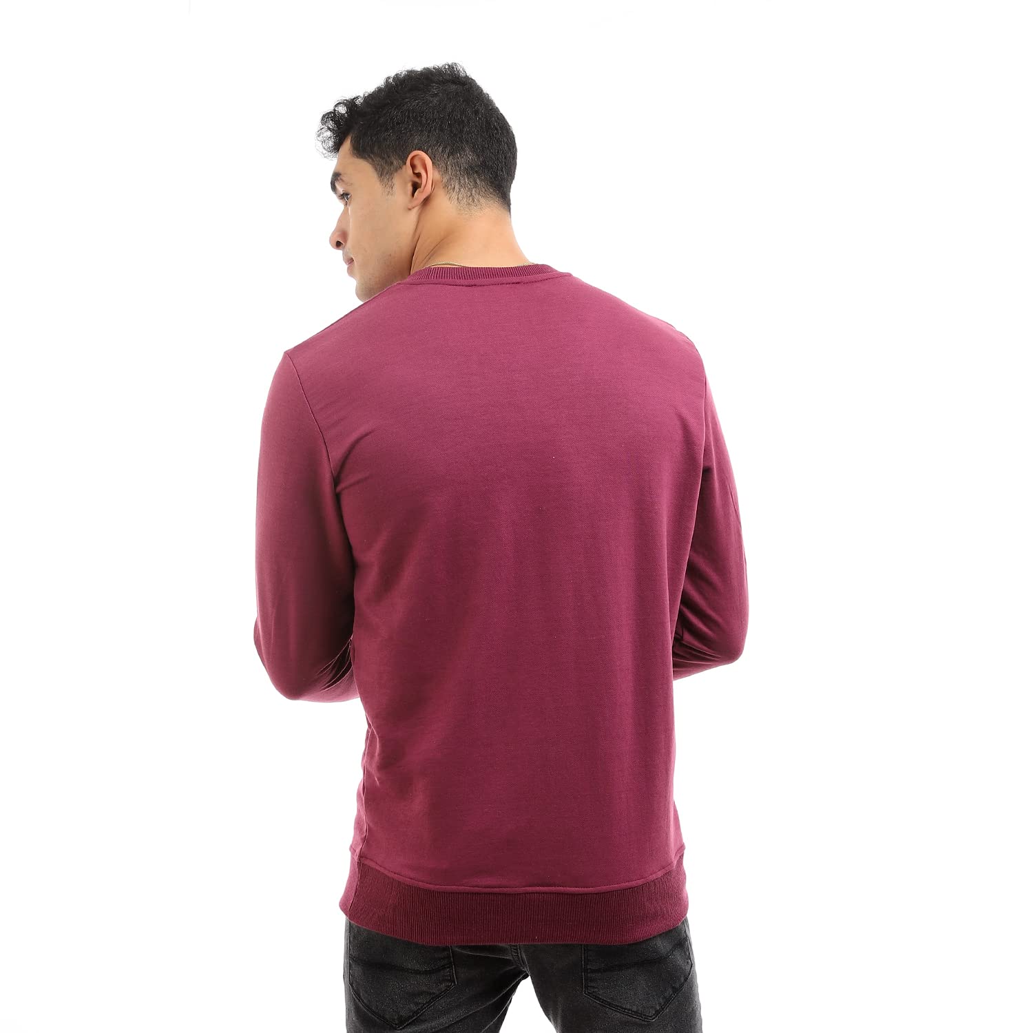 سويتشيرت رجالي أساسي بأكمام طويلة وياقة دائرية من أوف كليف