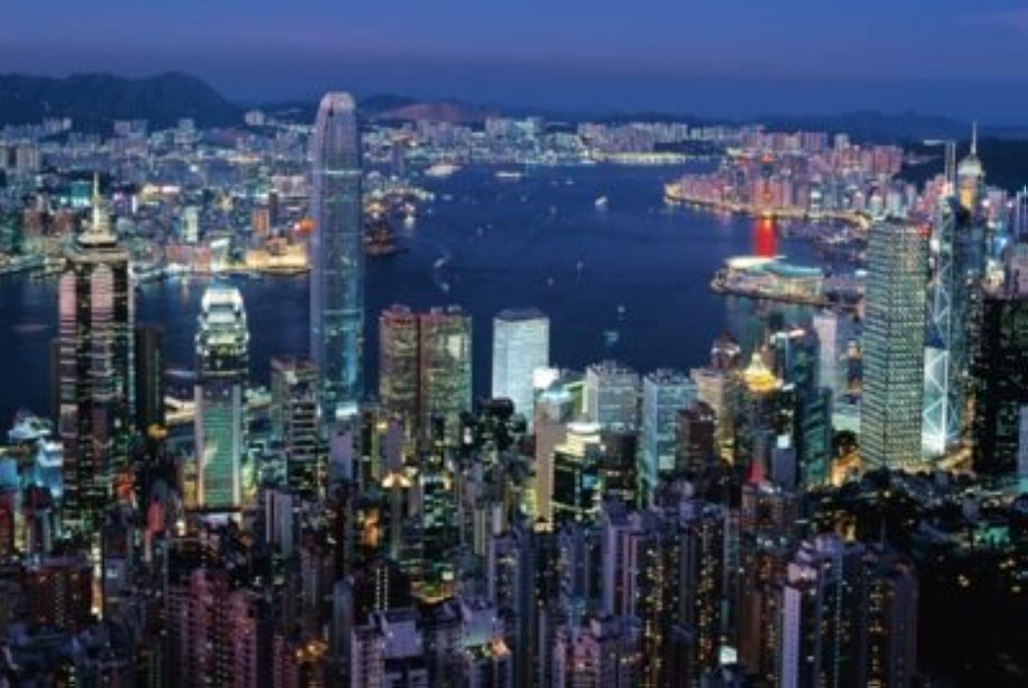 Tomax hong kong by night 1000 piece glow-in-the-dark jigsaw puzzle