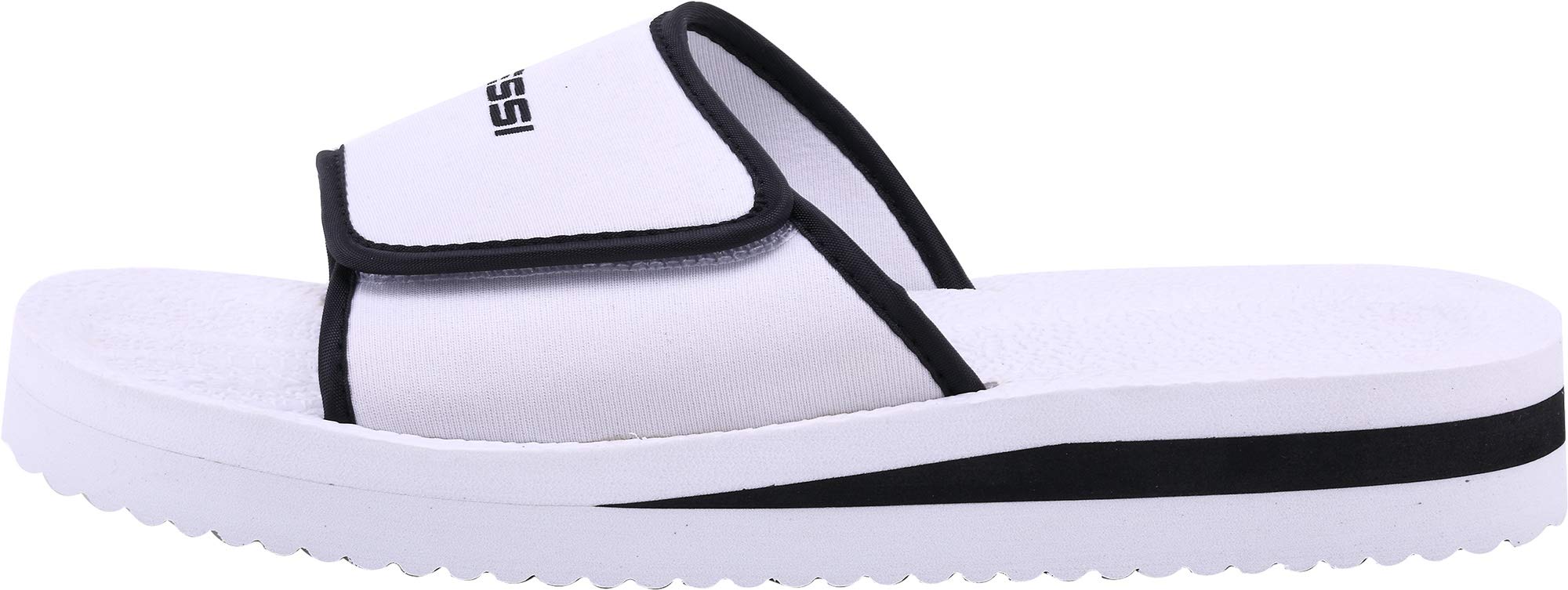 شبشب كريسي للأولاد بالراحة والمتانة والأداء الممتاز مما يجعله مثاليًا لأيام الشاطئ أو المسبح أو الاستخدام اليومي. 