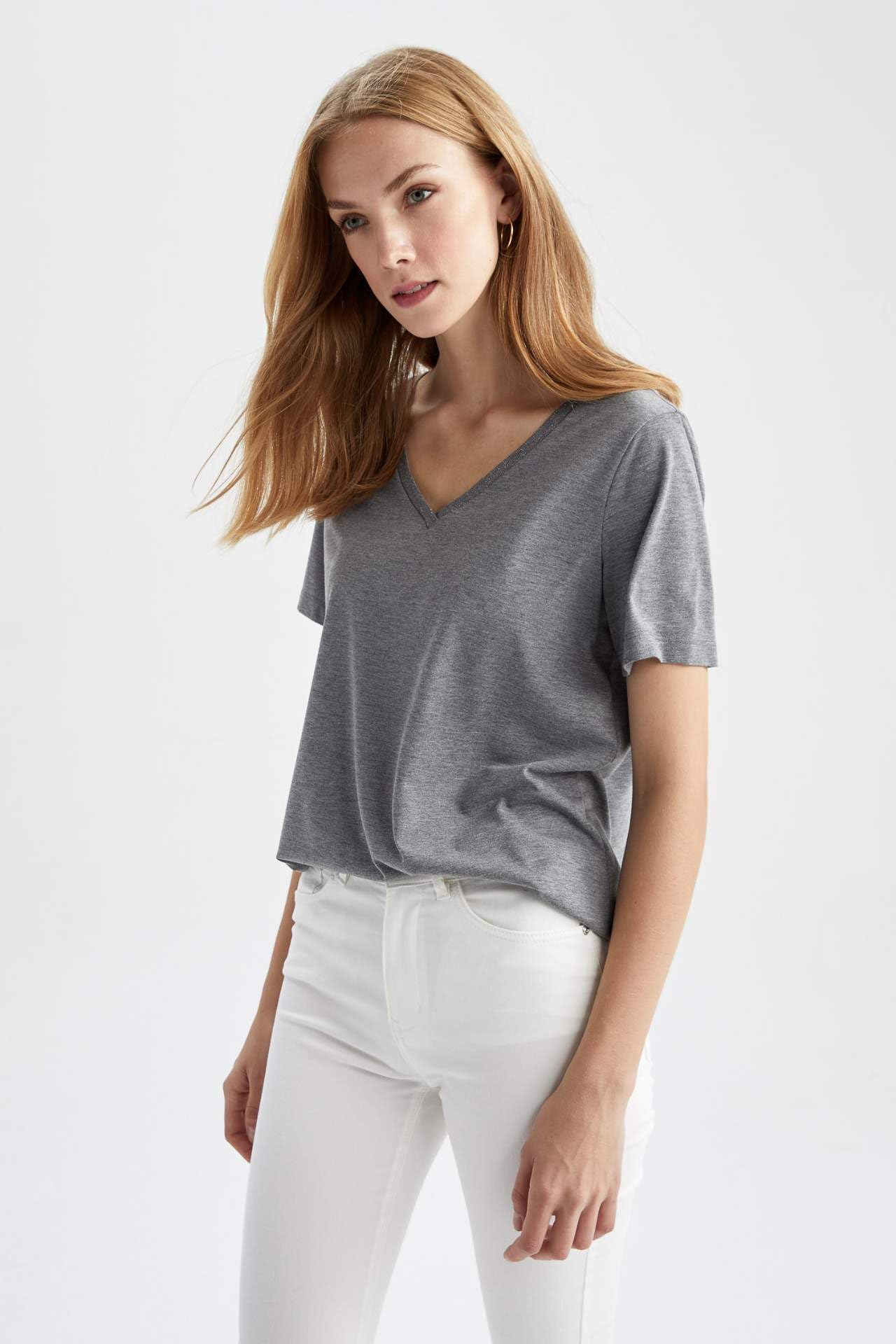 DeFacto Glittery Scoop V-Neck Short Sleeve Basic T-Shirts for Women - Safqqa Egypt