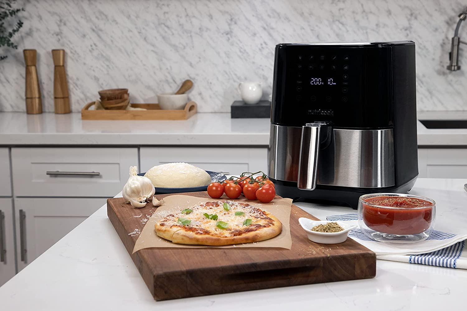 قلاية هوائية نيوتري كوك رابد – سعة 3.6 لتر – NC-AF204 (علبة تالفة)