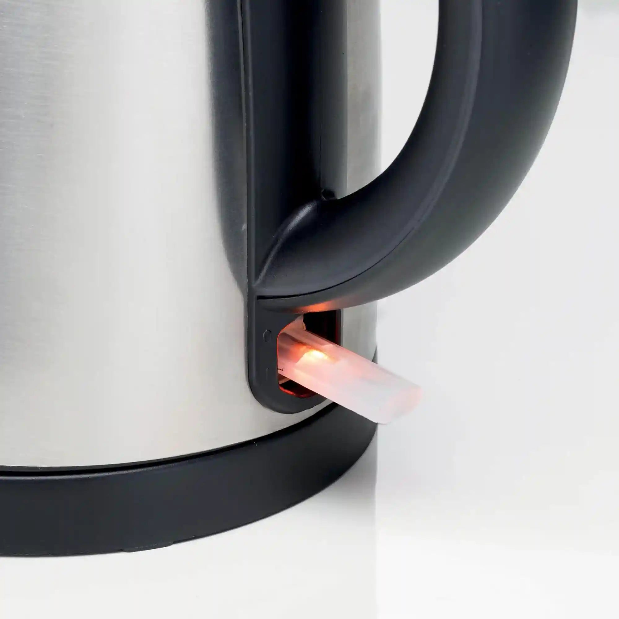 Ariete Metal Kettle, 1.7 Litres Capacity, Wireless Base, Overheat Protection