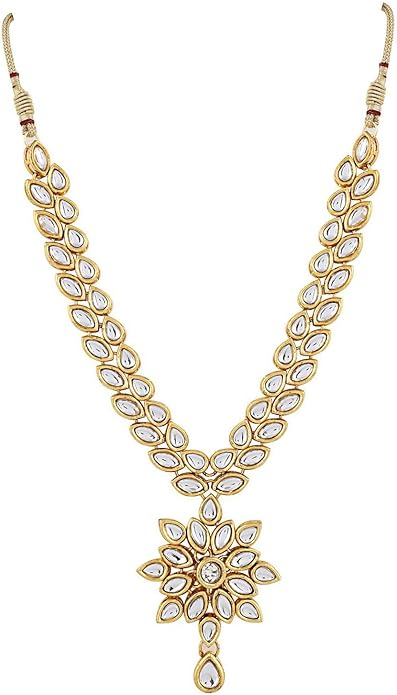 طقم مجوهرات نسائي من ماركة Shining Diva Fashion موديل 9602S مطلي بالذهب مع عقد وأقراط بتصميم تقليدي – Safqqa Egypt