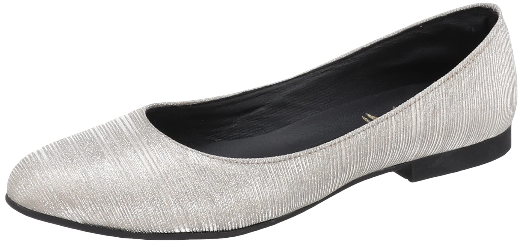 MADYOS Slip On Shoes For Women,Flexible, cushioned sole for added support and comfort.