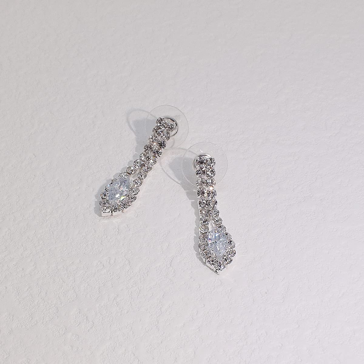 طقم مجوهرات نسائي من واي سول – عقد وأقراط مرصعة بفصوص CZ لليالي السهرة والزفاف