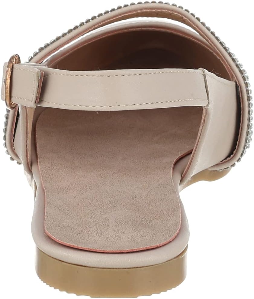 أحذية SWAY للنساء تجمع بين الأناقة والراحة والمرونة للاستخدام اليومي. تحتوي على نعل مبطن وناعم يوفر دعمًا وراحة طوال اليوم. – Safqqa Egypt