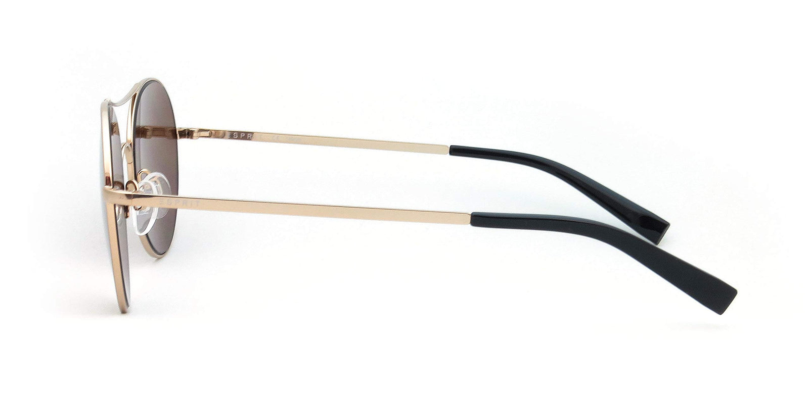 نظارات شمسية نسائية من Esprit موديل ET17984-535 باللون البني تجمع بين الأناقة والحماية من الشمس. تأتي بتصميم أنيق للإطار وعدسات عالية الجودة توفر حماية 100% من الأشعة فوق البنفسجية