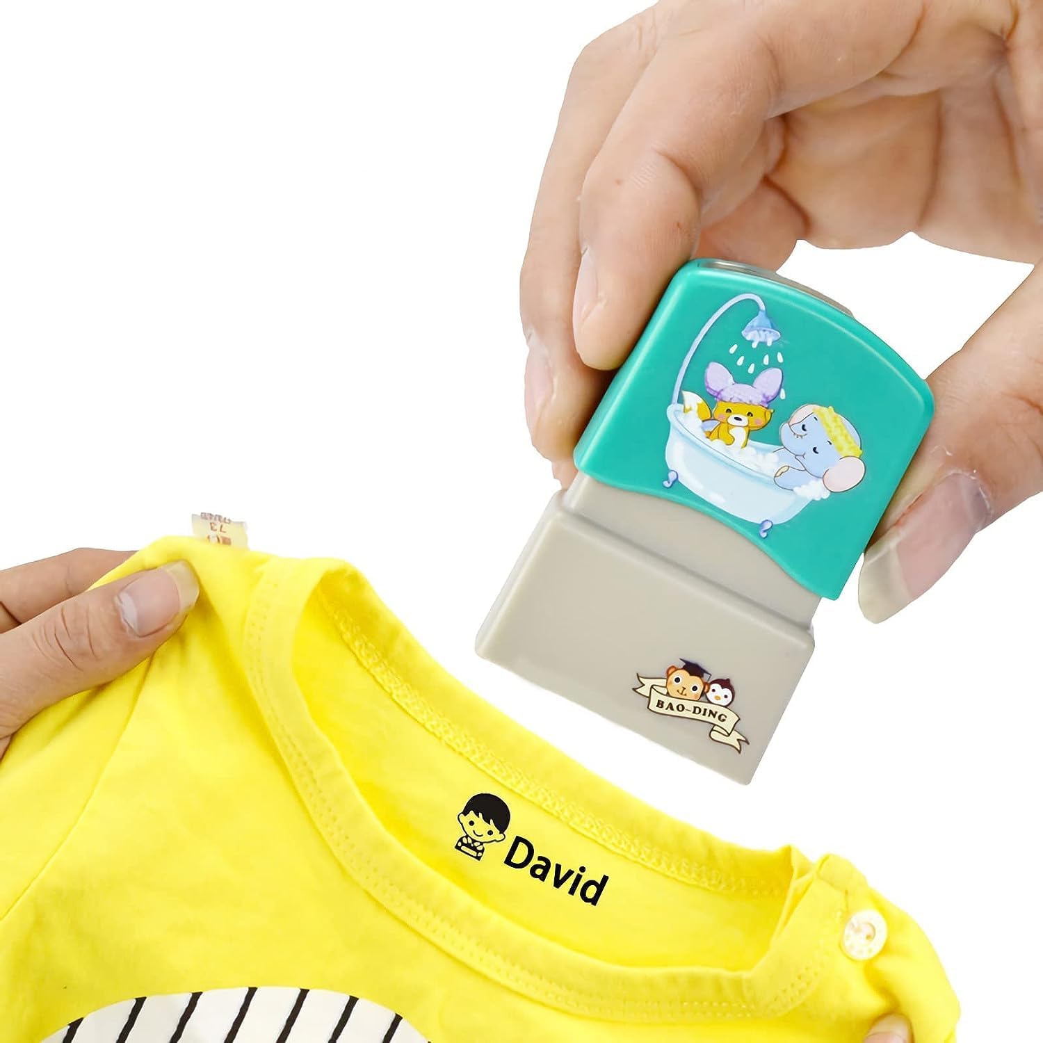 ختم طباعة الأسماء على الملابس للأطفال