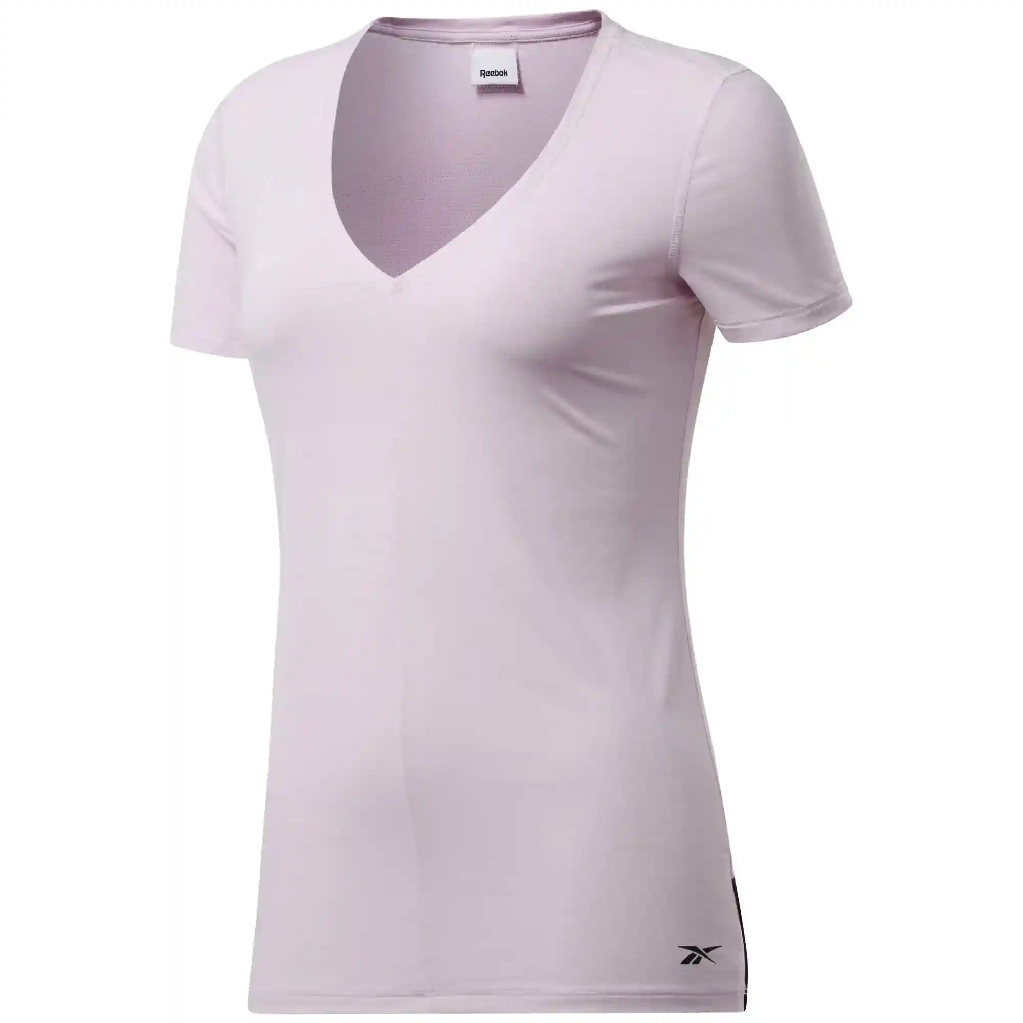 تيشيرتات Reebok للنساء تجمع بين الراحة والأناقة والأداء العالي. مصنوعة من قماش ناعم يسمح بتهوية جيدة ويوفر ارتداء مريح أثناء التمارين، الجري، اليوغا، أو الاستخدام اليومي