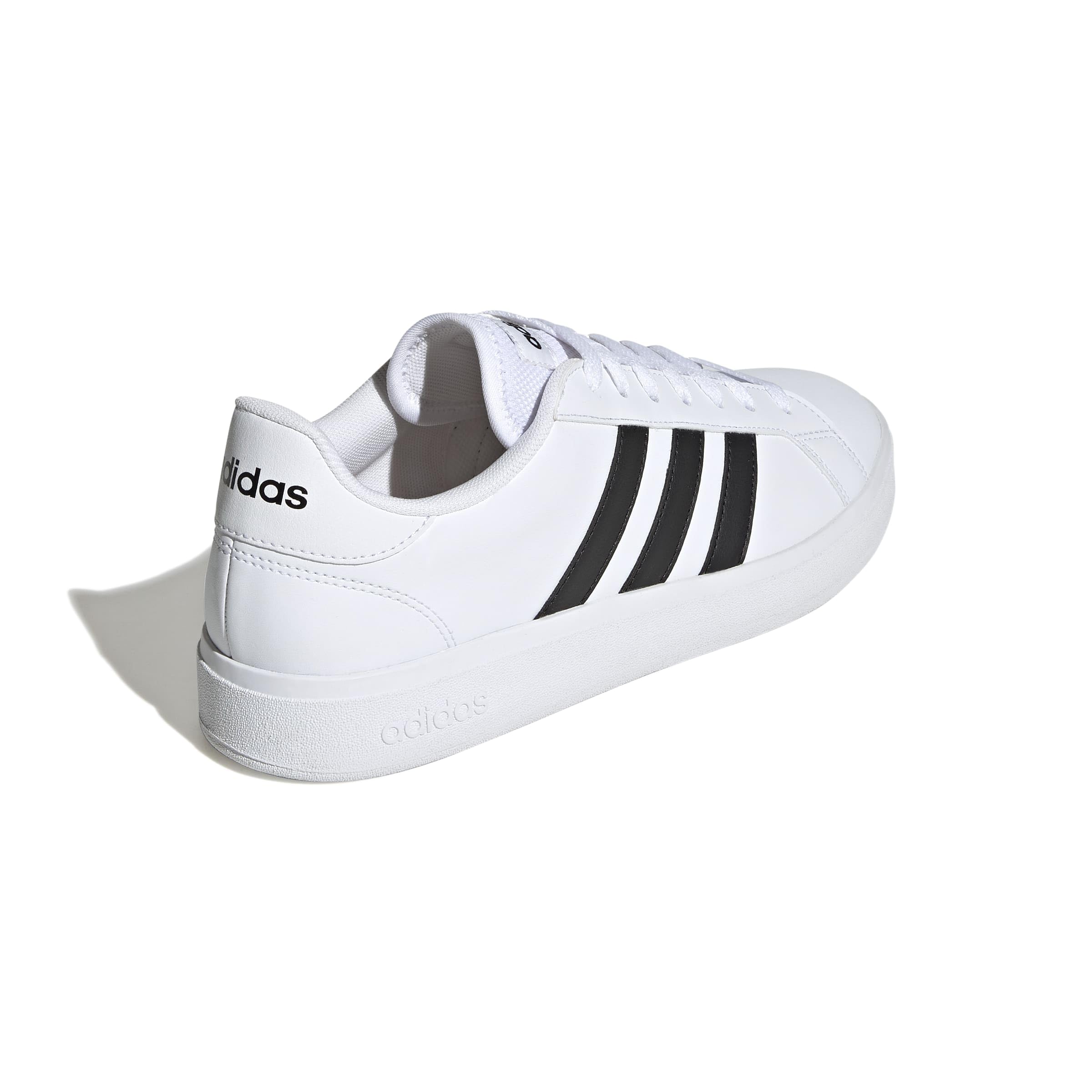 adidas Shoes mens- Damage Box