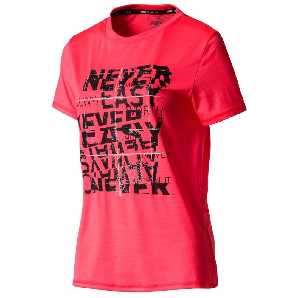 تيشيرتات بوما للنساء المصممة لتمنحك مظهرًا عصريًا وأداءً مريحًا في كل الأوقات. مصنوعة من قماش قطني ناعم وخفيف أو خامة تمتص الرطوبة لتبقيك منتعشة ومريحة طوال اليوم