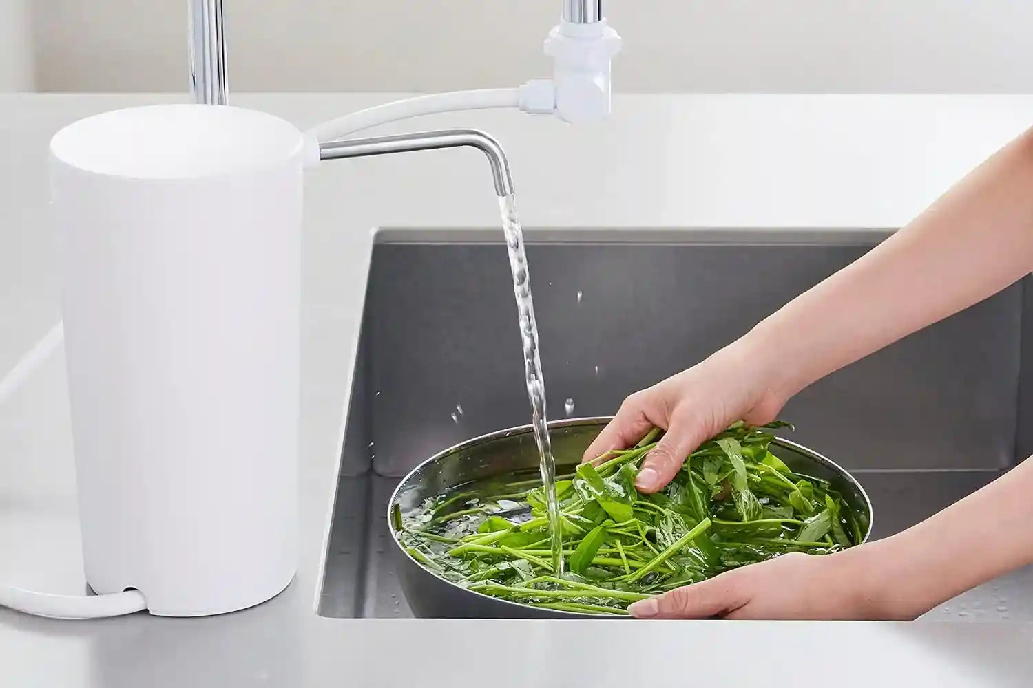 Panasonic TK-CS200 Water Purifier with 12,000L Cartridge – Safqqa Egypt