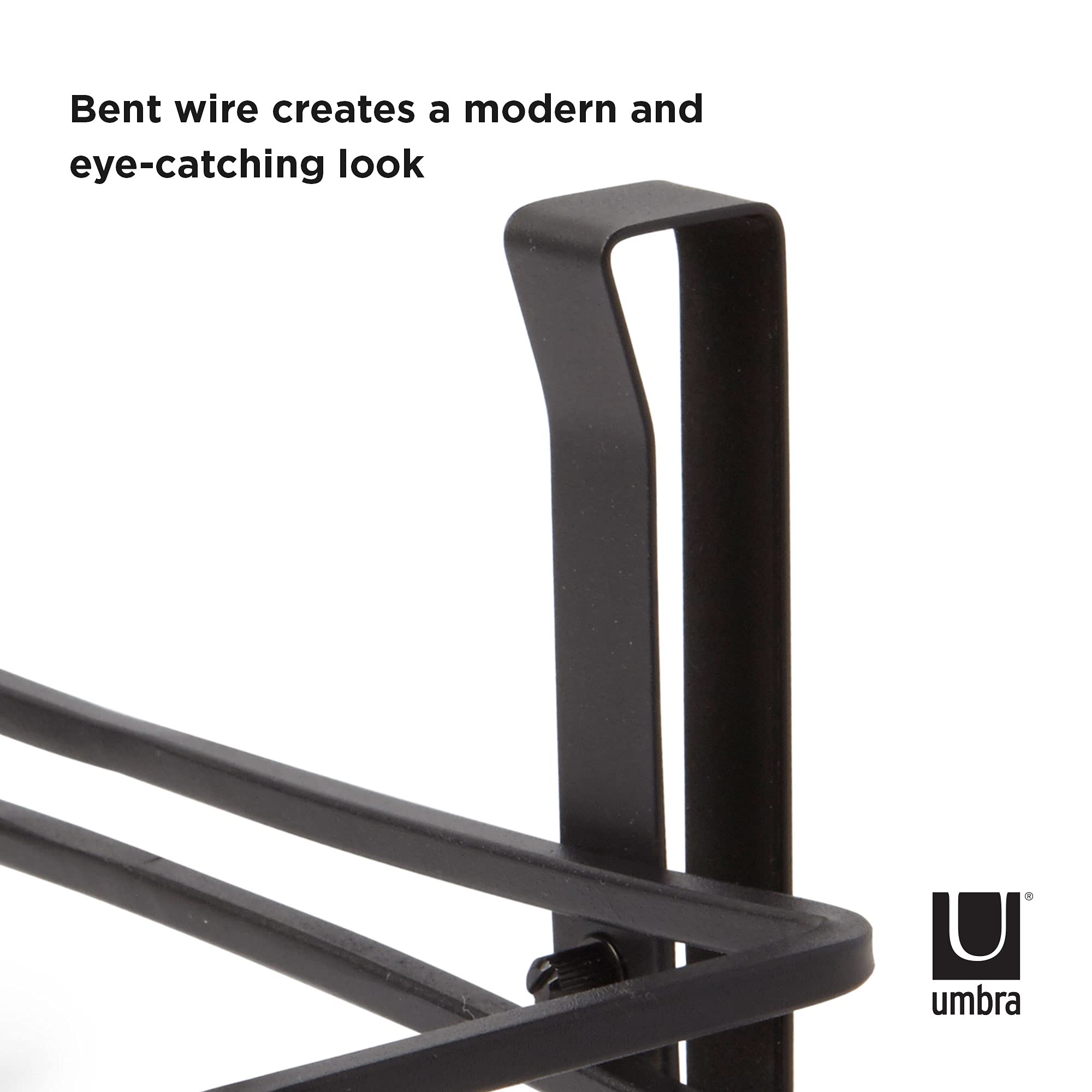 حافظ على تنظيم مطبخك أو حمامك مع حامل مناديل الورق Umbra . مصمم بمرونة للتركيب، يوفر ثلاث خيارات سهلة للتثبيت تناسب مساحتك بشكل مثالي – Safqqa Egypt