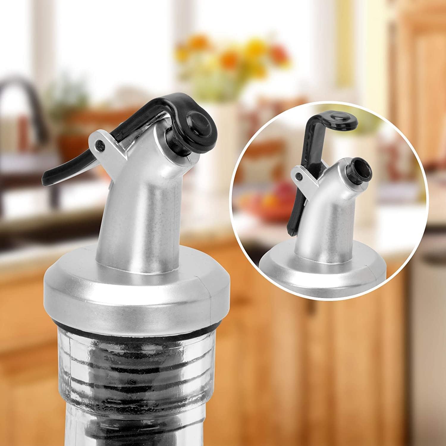 Baskety 500ml Glass Oil Dispenser with Stainless Steel Lid Leakproof Clear
