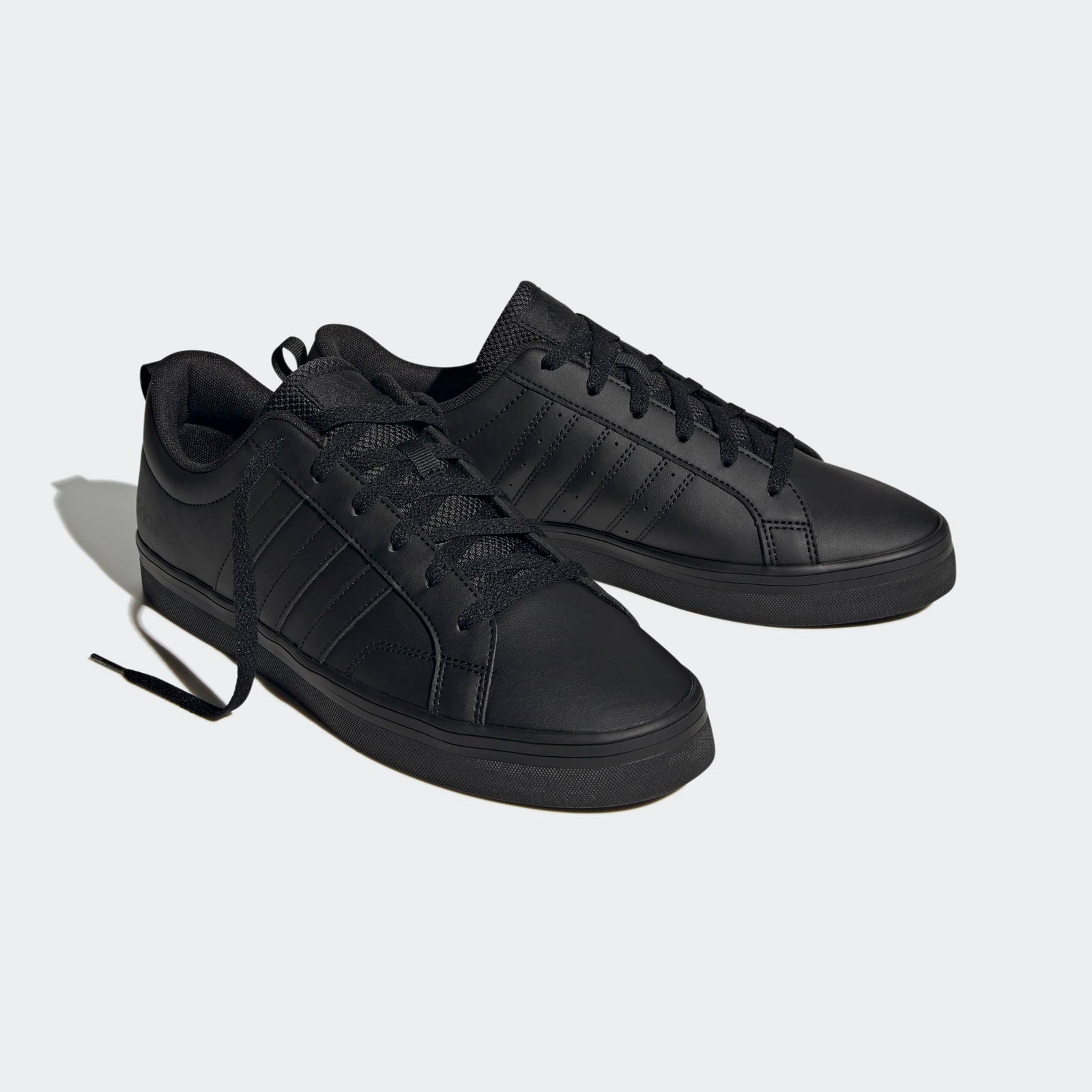 adidas mens VS PACE 2.0 Sneakers