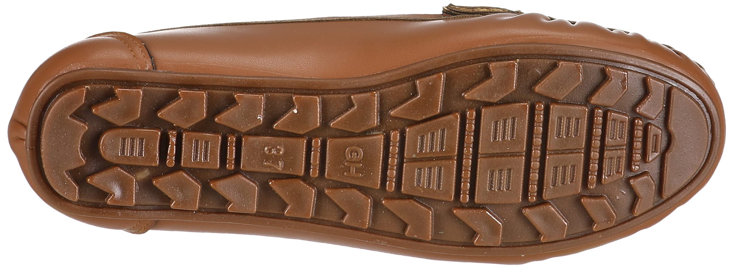 حذية MADYOS للنساء مصممة للنساء اللواتي يقدرن الراحة والأناقة والعملية. تتميز بتصميم عصري وأنيق، وتوفر مرونة للاستخدام في مختلف المناسبات – Safqqa Egypt