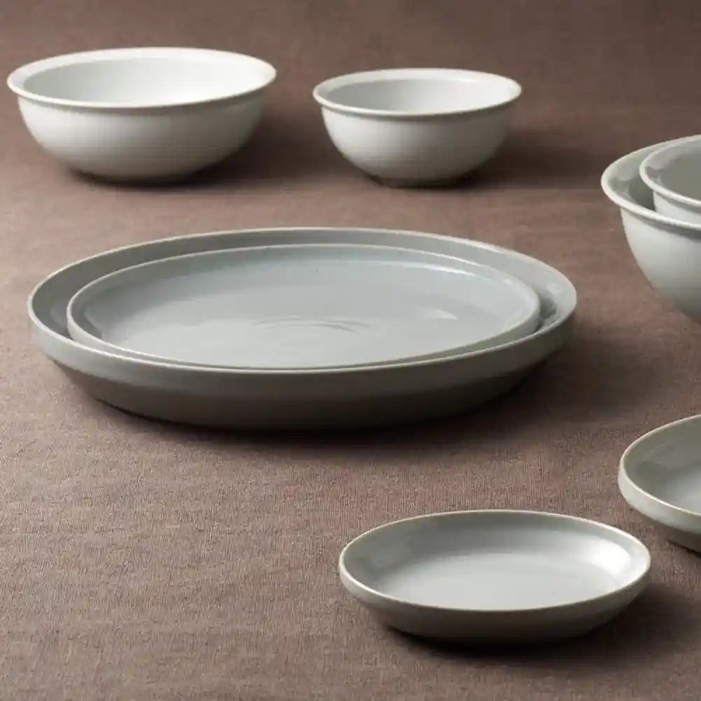 KINTO Rim Plate – White, 240mm (Set of 2) – Safqqa Egypt