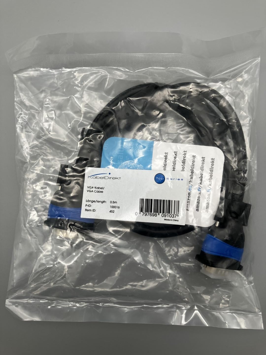 KabelDirekt – 0.5m – VGA Cable (15-pin, Full HD/1080p, 3D Capability, VGA Male to VGA Male, Connects Computers to Monitors/CRT Screens/TVs, Gold-Plated Connectors, Black) - Safqqa Egypt