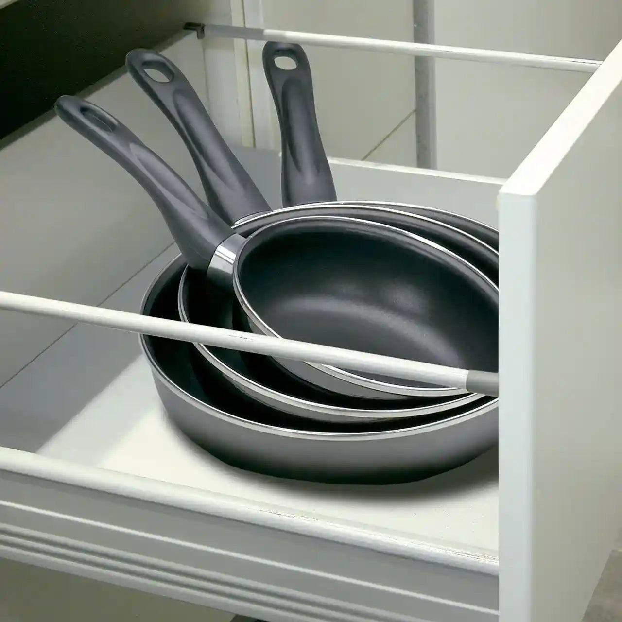 Rayen 6077 Non-Slip Drawer Mat – 150 x 50 cm – Safqqa Egypt